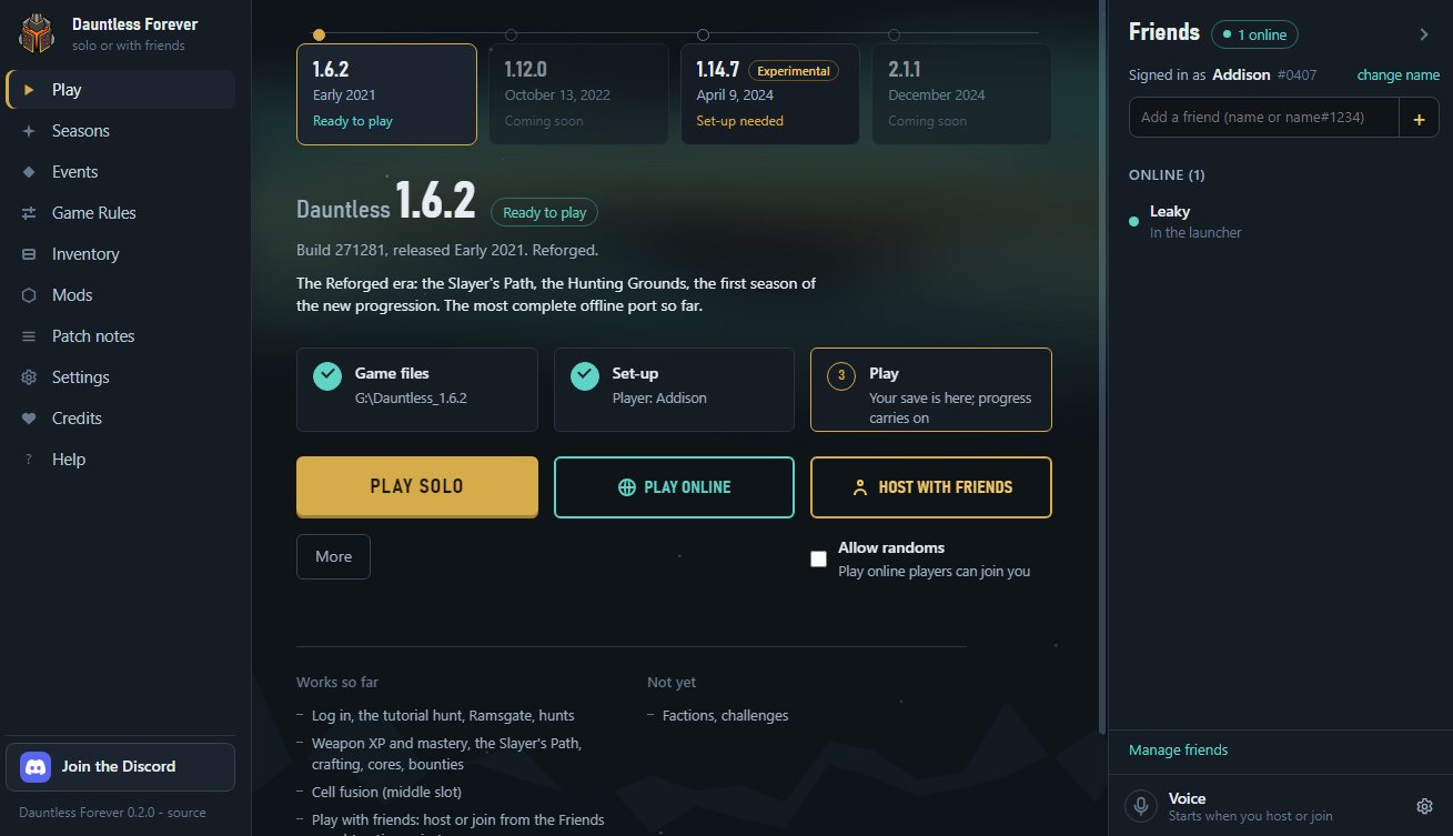 Dauntless Forever launcher showing the Play page with versions, Play solo, Play online and Host with friends, and the Friends panel